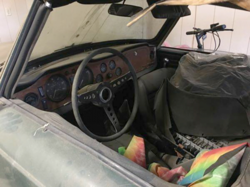 Illustration for article titled At $1,800, Could This 1969 Triumph TR6 Project Be The Perfect Cure For Cabin Fever This Winter?